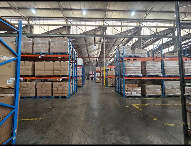 4,318M² WAREHOUSE TO LET IN ISANDO